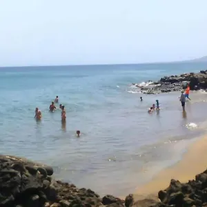 Cerca De La Playa , Puerto del Carmen (Lanzarote) España